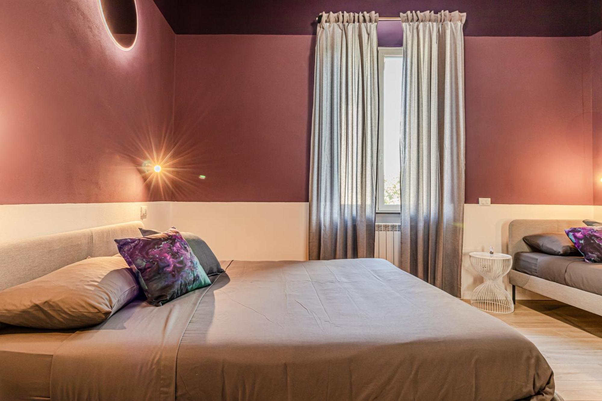 Moonlight Stylish Central, Hospital & Station Livorno Bagian luar foto