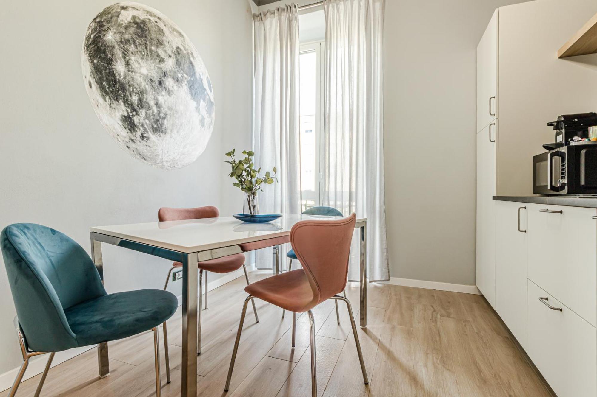 Moonlight Stylish Central, Hospital & Station Livorno Bagian luar foto